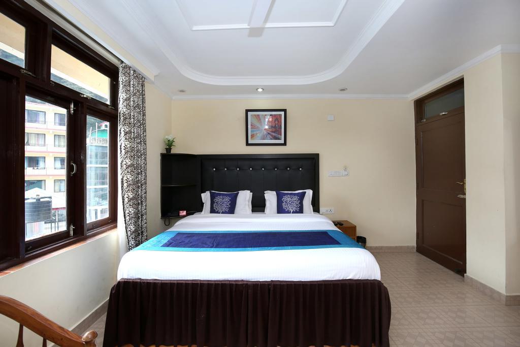 Oyo 9942 Hotel Ravine Dharamshala Exteriör bild