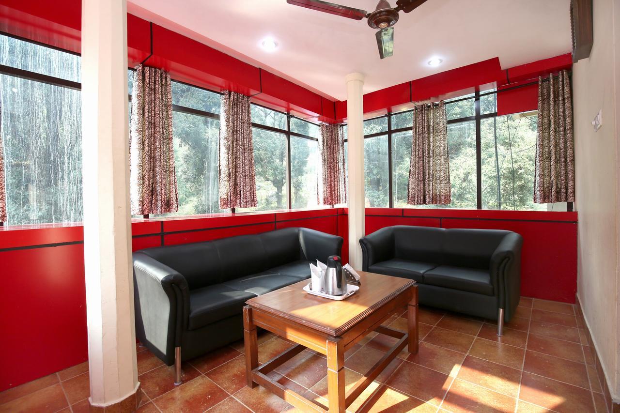 Oyo 9942 Hotel Ravine Dharamshala Exteriör bild