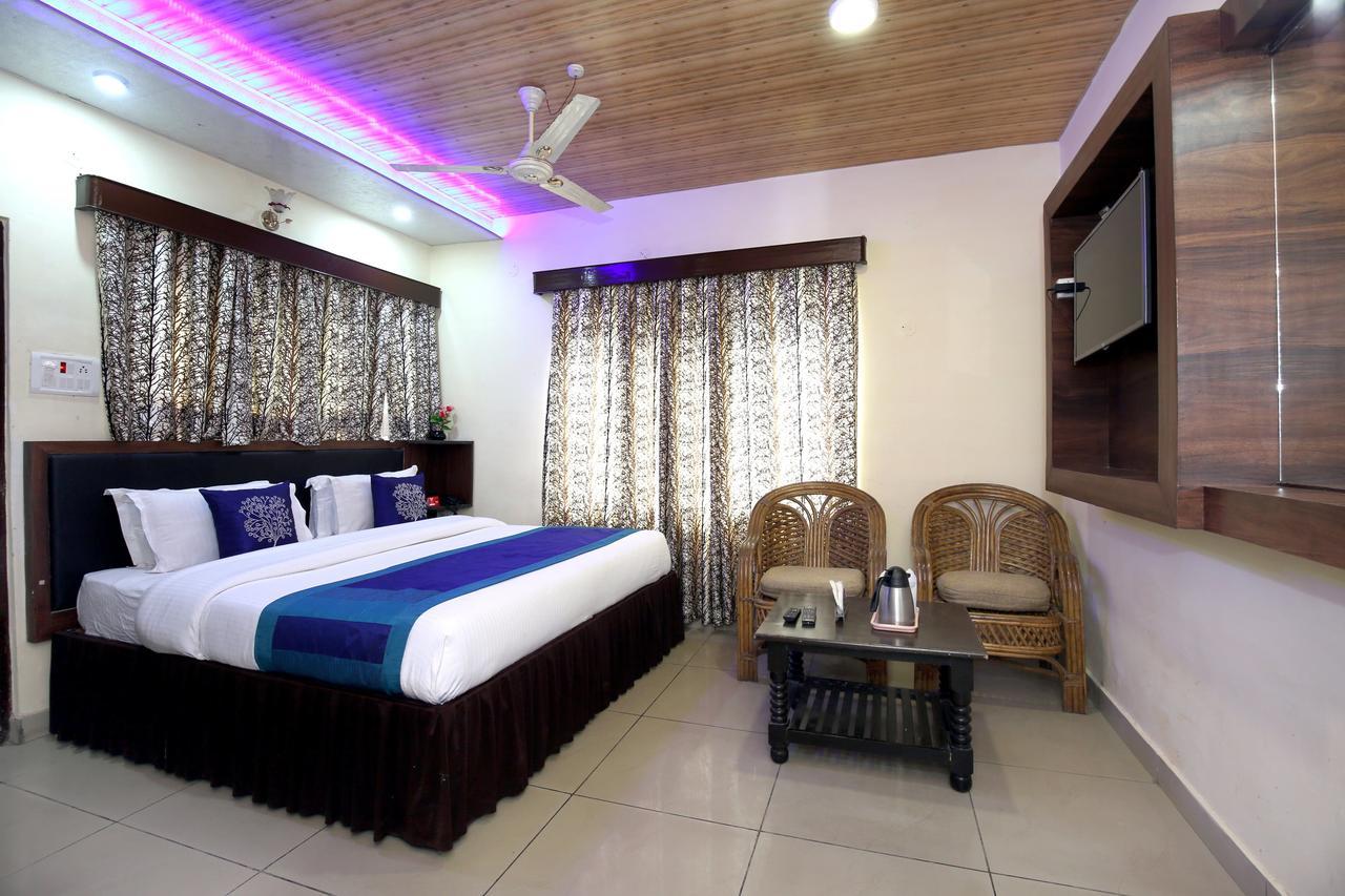 Oyo 9942 Hotel Ravine Dharamshala Exteriör bild